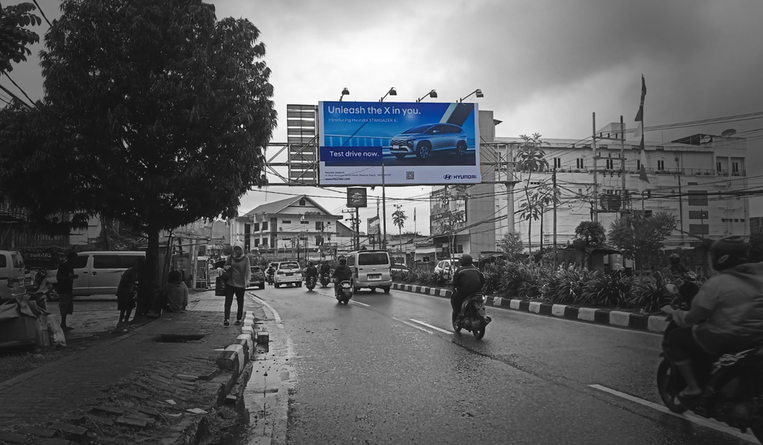 Hyundai – Billboard Frontlite
